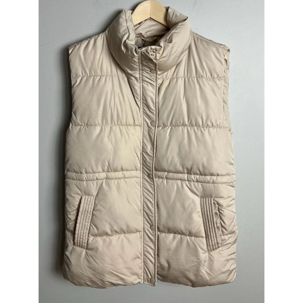 Stradivarius Beige Puffer Vest Water Resistant Lightweight Jacket Size Medium Wm